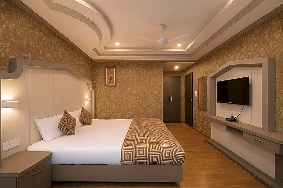 Crown Plaza Residency Srinagar