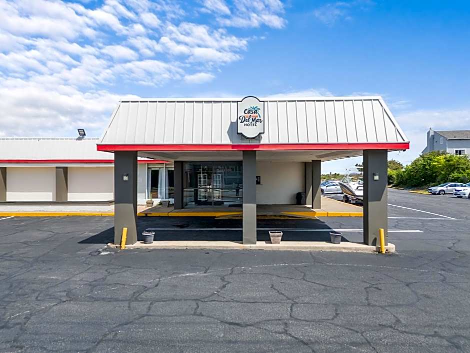 Casa Del Mar Hotel