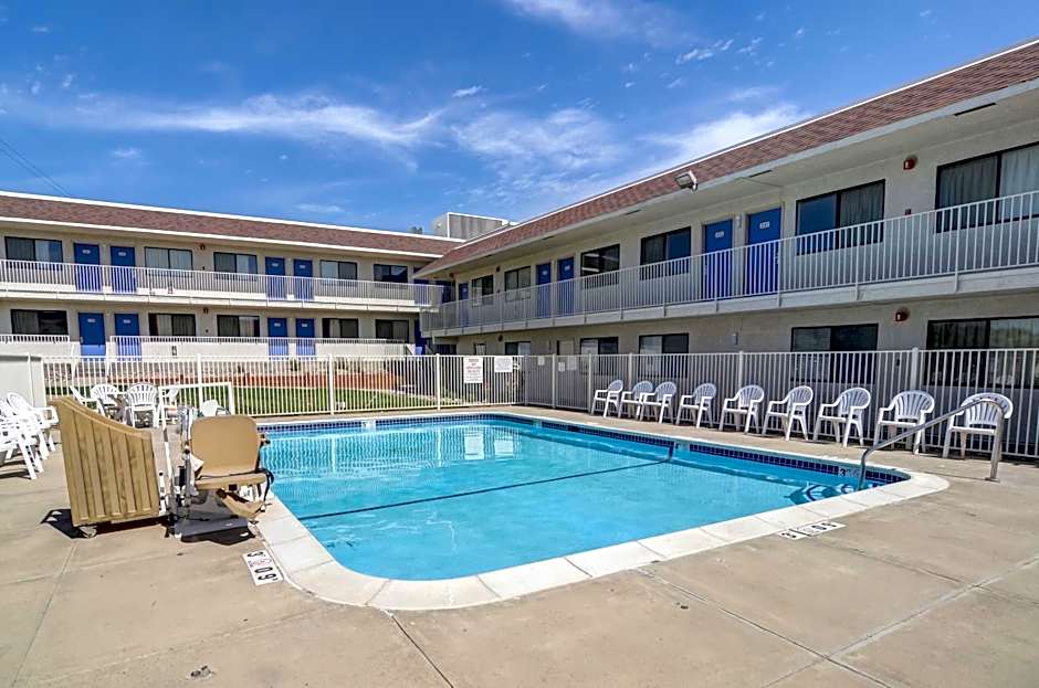 Motel 6-Casper, WY
