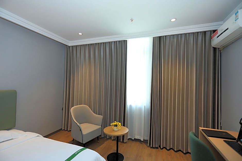 GreenTree Inn Guangde ZhonGYAng Lecheng Business Hotel