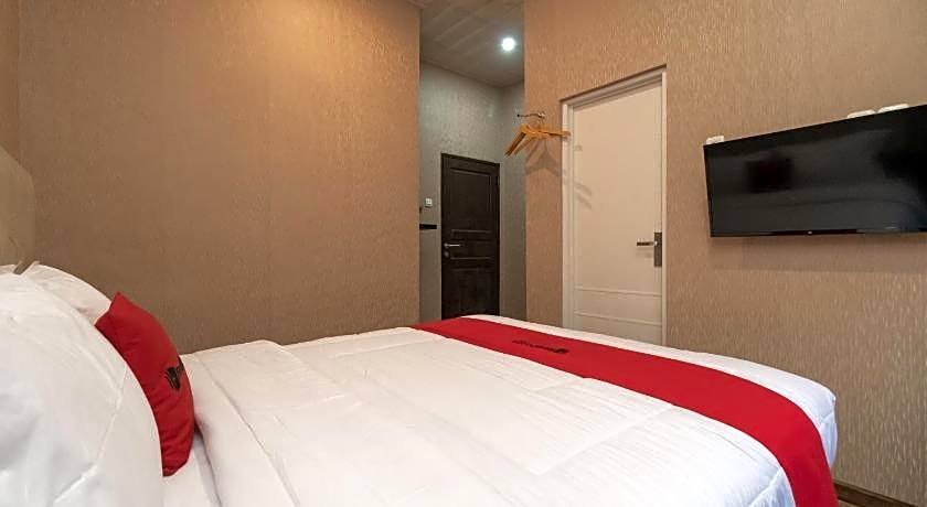 RedDoorz @ Jalan Srikandi Pekanbaru