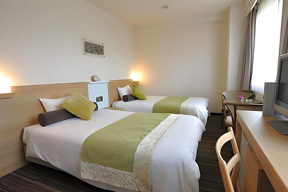 Shin-Osaka Station Hotel