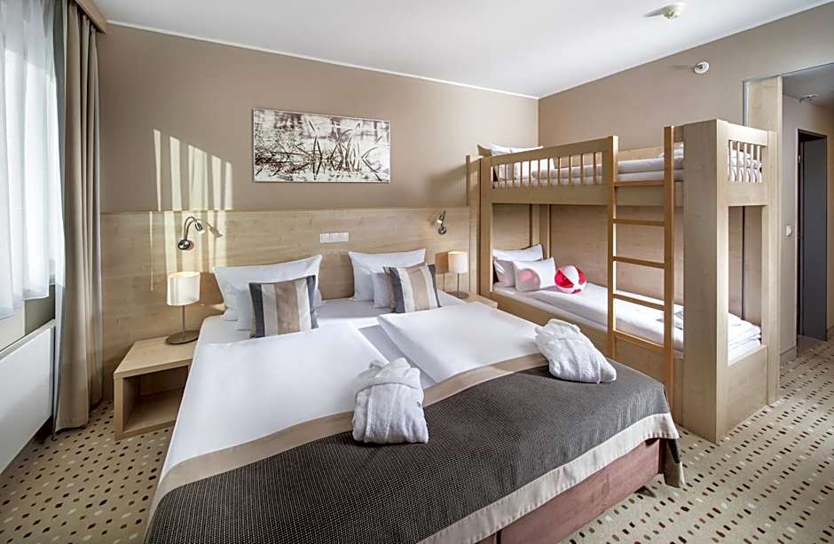 Aquapalace Hotel Prague
