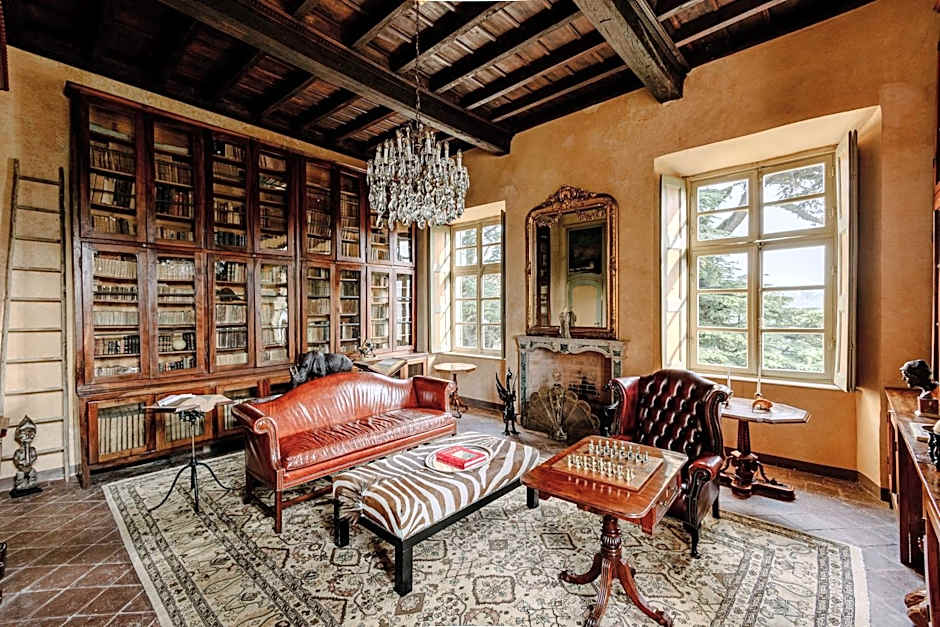 Castello di Casalborgone, Luxury Italian Castle Hotel