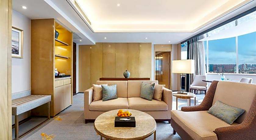 YUN-ZEN Jinling World Trade Plaza Hotel