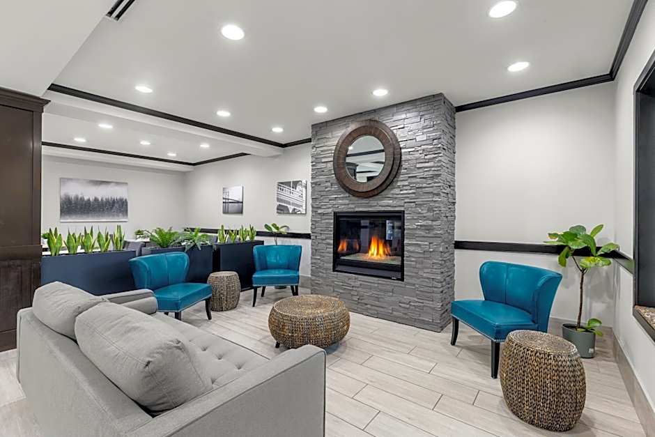 La Quinta Inn & Suites by Wyndham Auburn