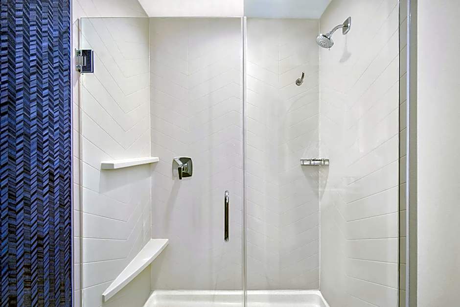 Fairfield Inn & Suites by Marriott Orlando Flamingo Crossing/Western Entrance