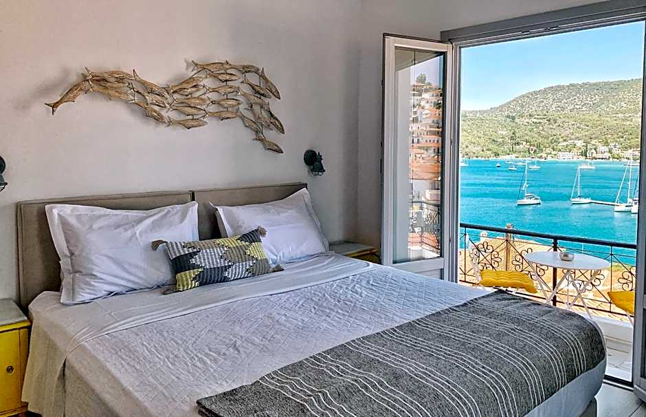 Gigi Rooms – Poros, 