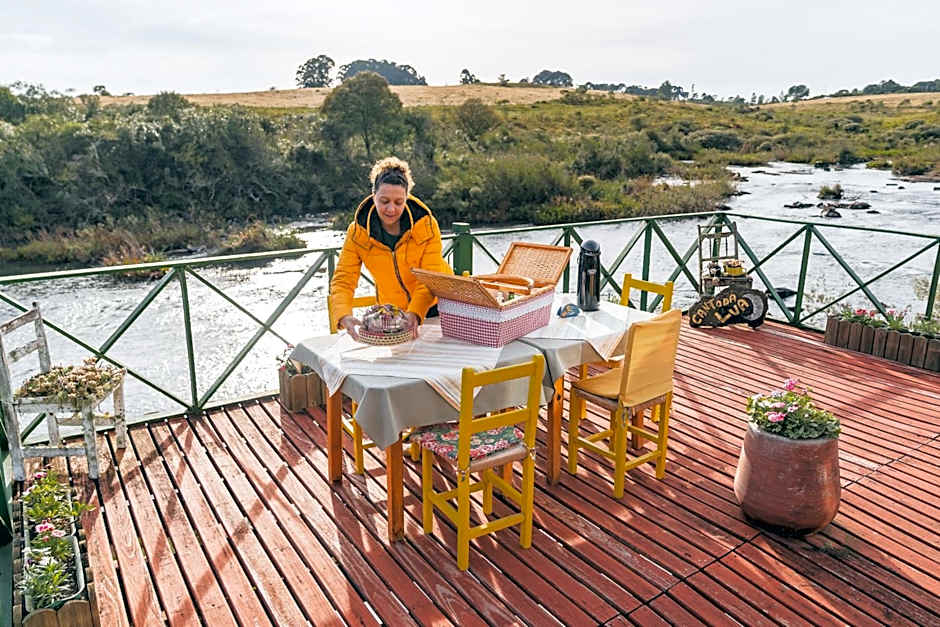 Casa no Campo, aconchego com lareira e banheira em quase todas Cabanas!