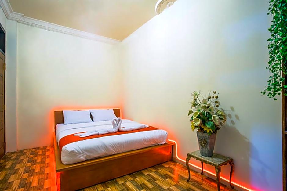 RedDoorz near Universitas Samratulangi Manado