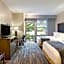 ClubHouse Hotel and Suites Pierre