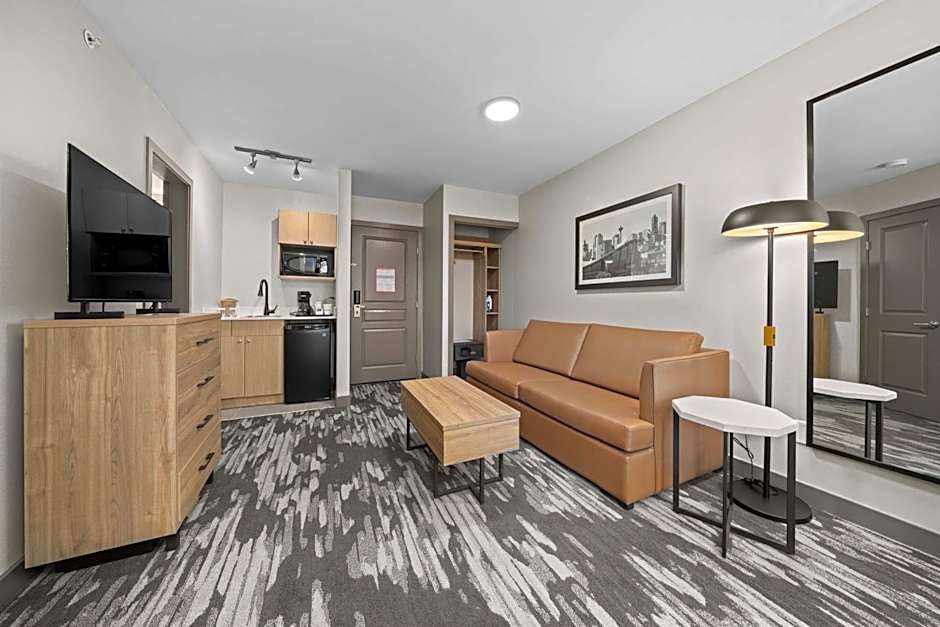 Sandman Hotel Calgary Airport