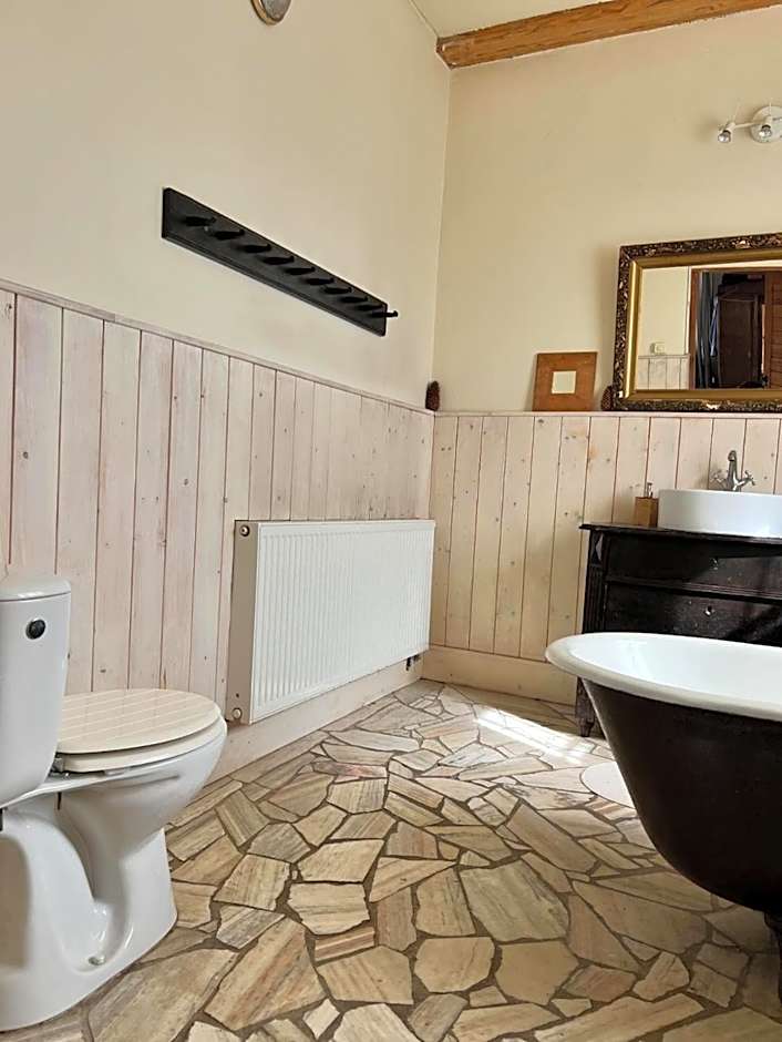 Placówka - tu życie płynie wolniej