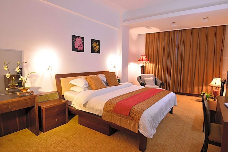 Baodao Exhibition Center Hotel