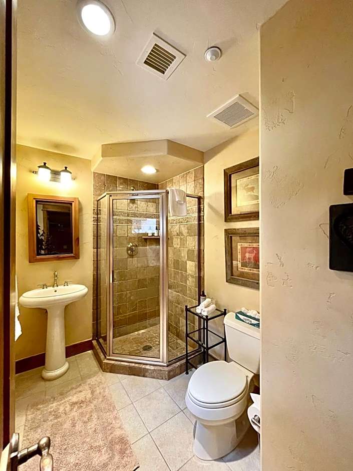 Arrowhead Village, A Vail Resorts Property