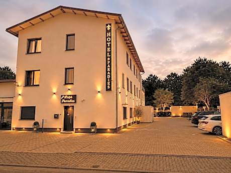 Hotel Pasa Paradies KOSTENLOSE PARKPLÄTZE