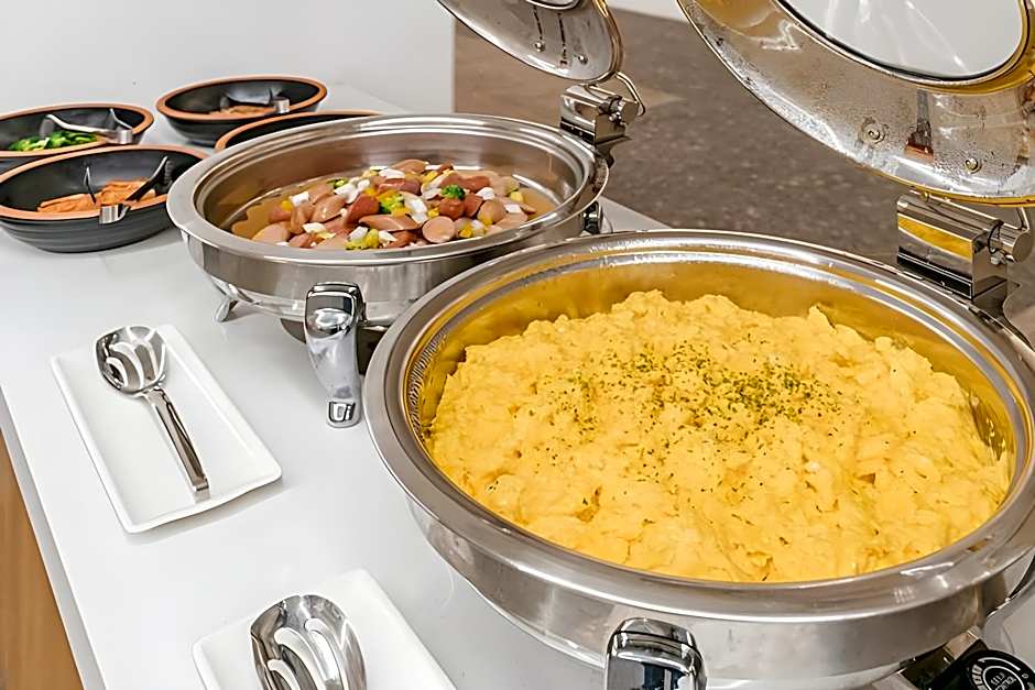 Kenny Stay Jeju Mosulpo