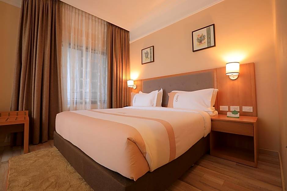 Mado Hotel