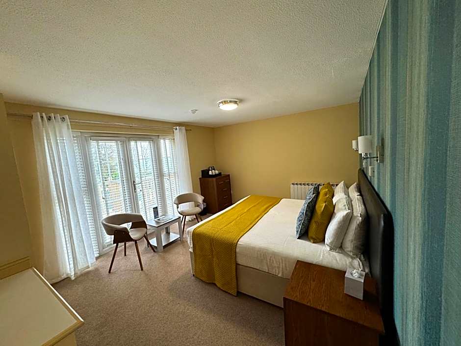 The White House Hotel