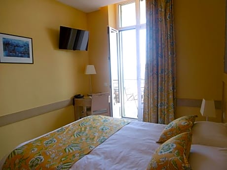 Double Room with Sea View and Terrace