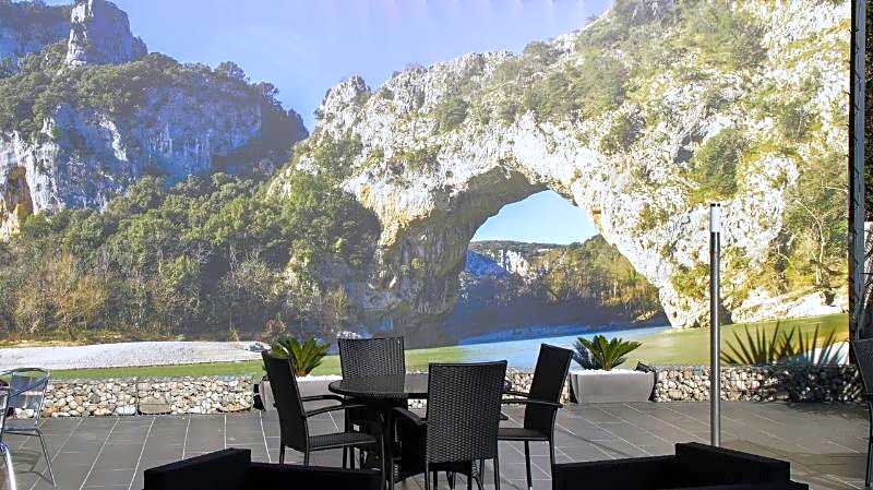 Logis Hotel Restaurant Bellevue