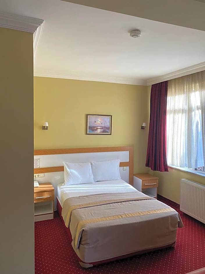 Mina 1 Hotel