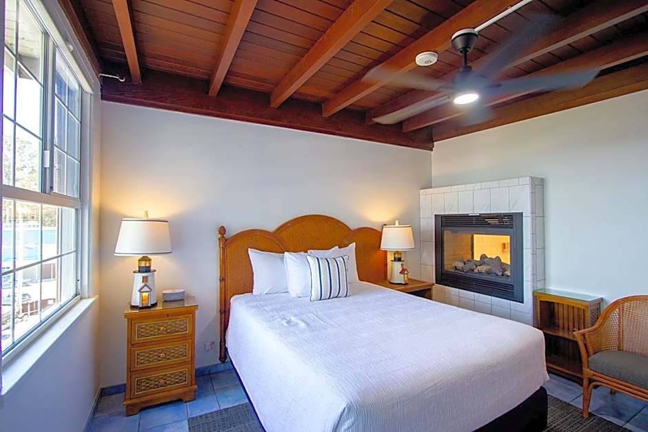 Edgewater Beach Inn