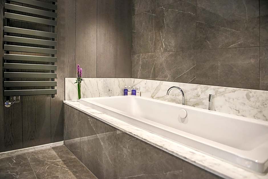 Kimpton Blythswood Square Hotel By IHG