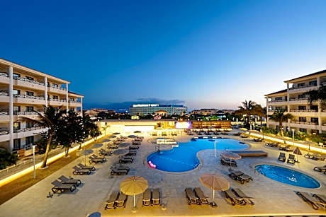 Aparthotel Parque La Paz