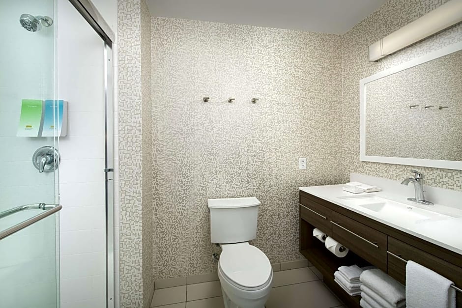 Home2 Suites by Hilton Phoenix Airport South