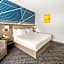 Comfort Inn & Suites Olathe - Kansas City