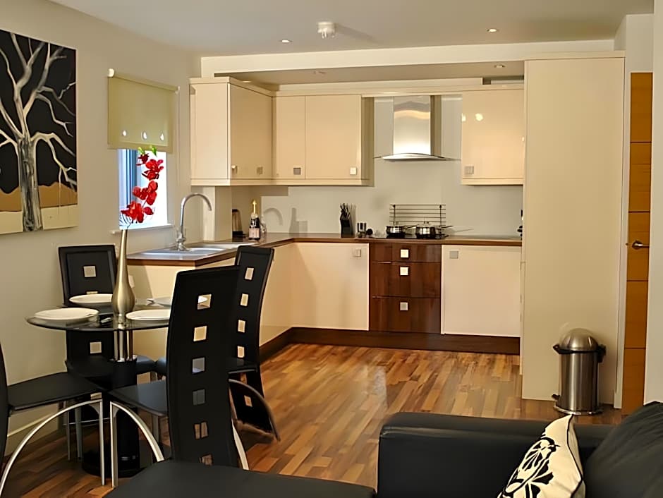 Dreamhouse Apartments Manchester City West