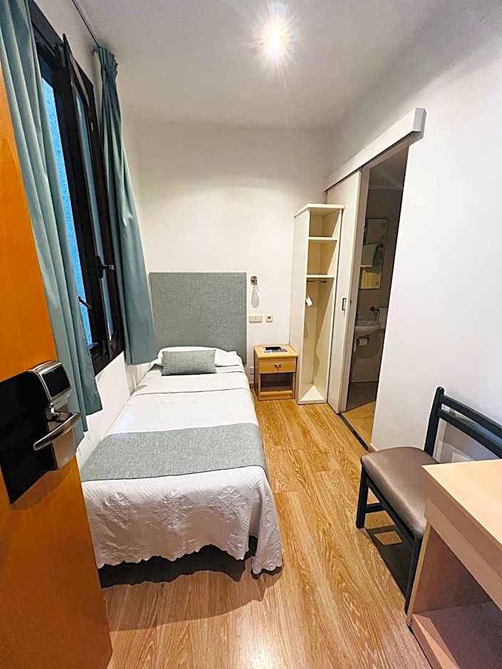 Ciudad Condal Hostal - Paseo de Gracia