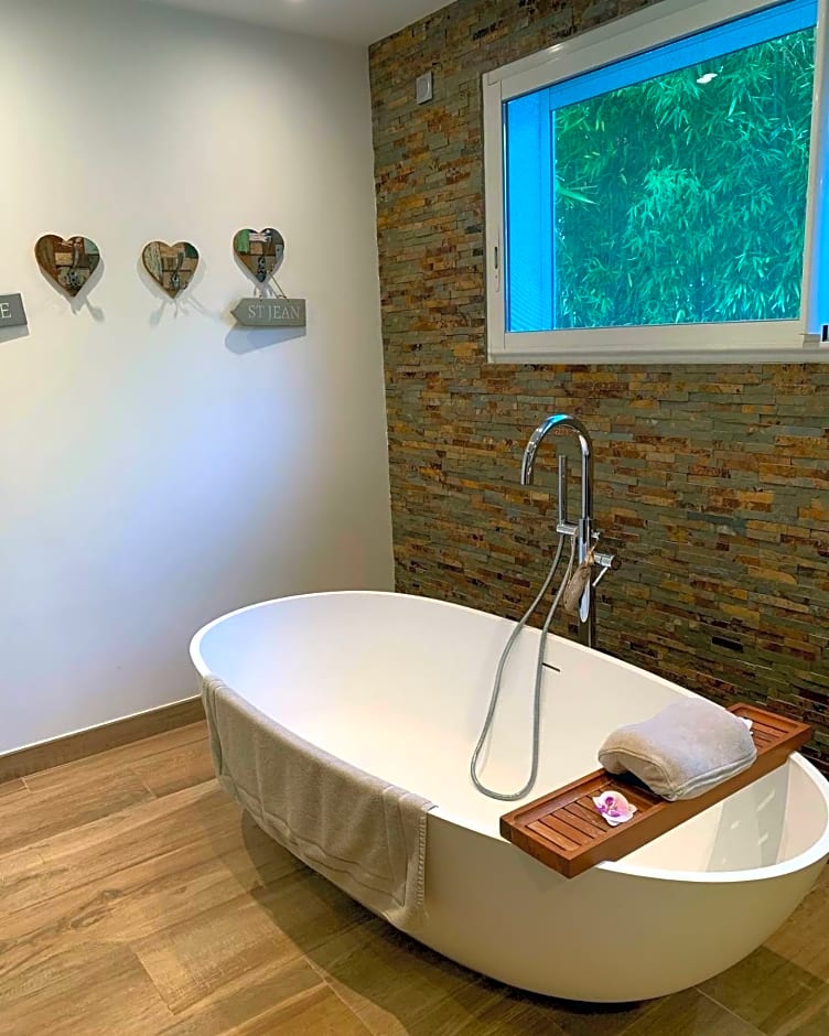 B&B Les Voiles De Valescure – Saint Raphael, ID