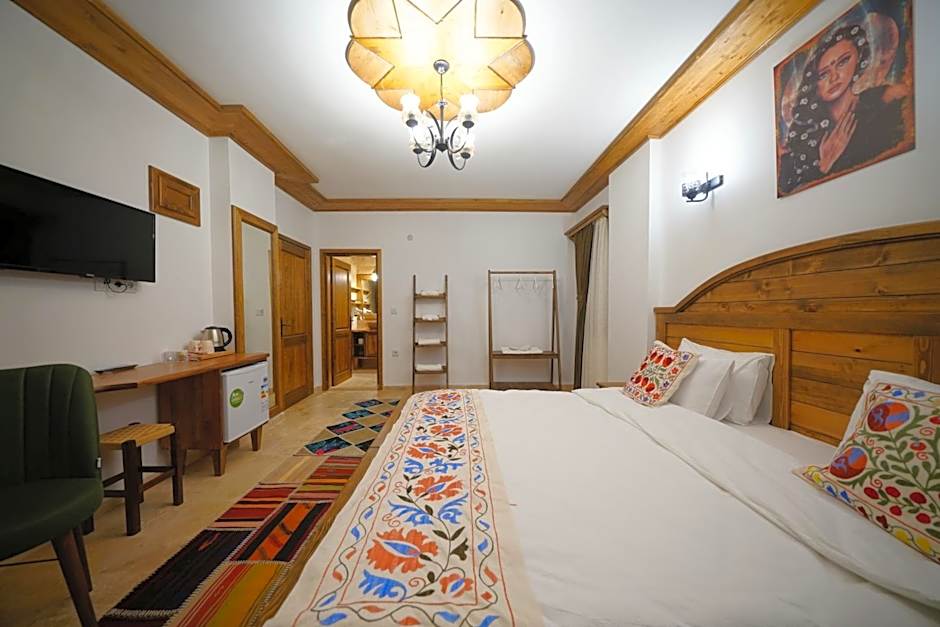 Pashahan Hotel