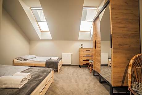 Triple Room with Private Bathroom