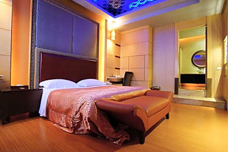 Economy Double Room - No Garage