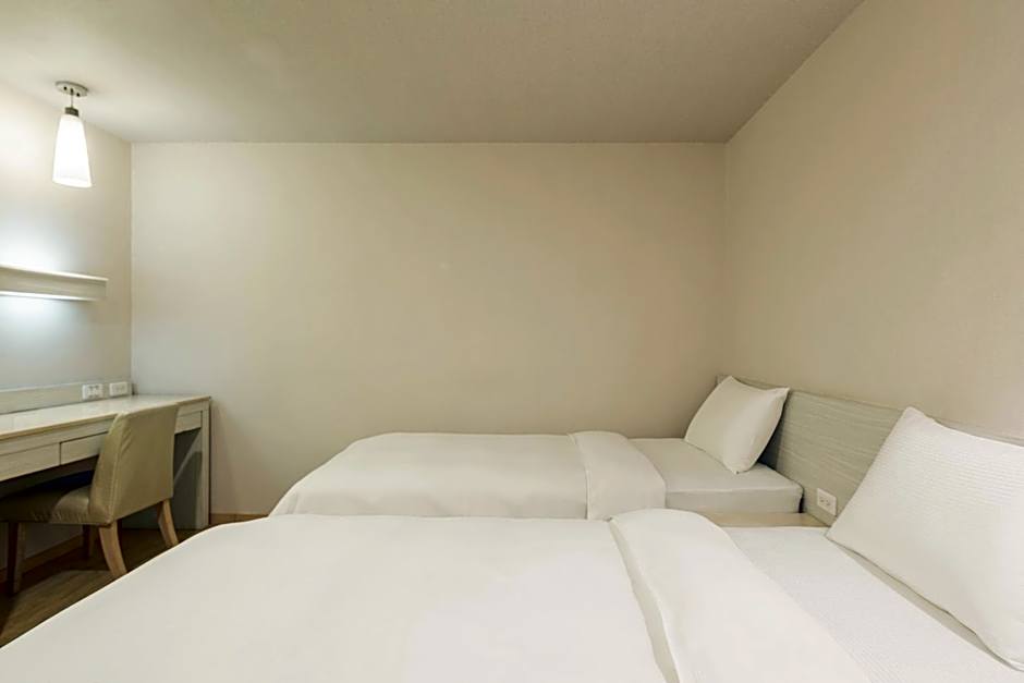 Kindness Hotel-Houyi Jiuru