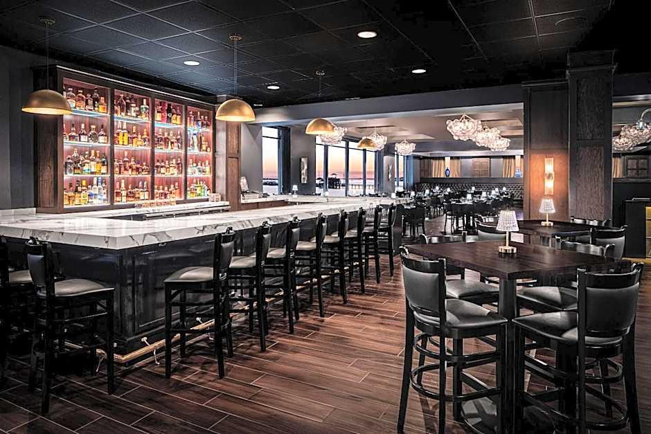 Harrah's Gulf Coast Hotel & Casino - A Caesars Rewards Destination