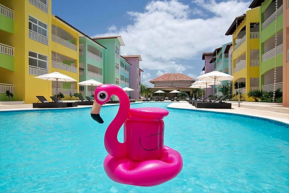 Los Flamencos Aparthotel Beach Club