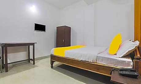 FabHotel Yogasthali