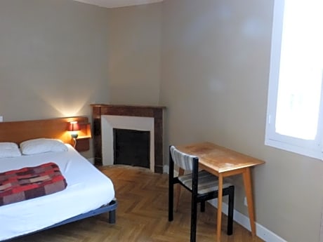 Double room-Ensuite-Vue village