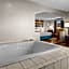 Days Inn & Suites by Wyndham Castle Rock