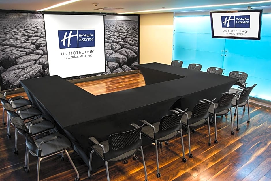 Holiday Inn Express Toluca Galerias Metepec By IHG