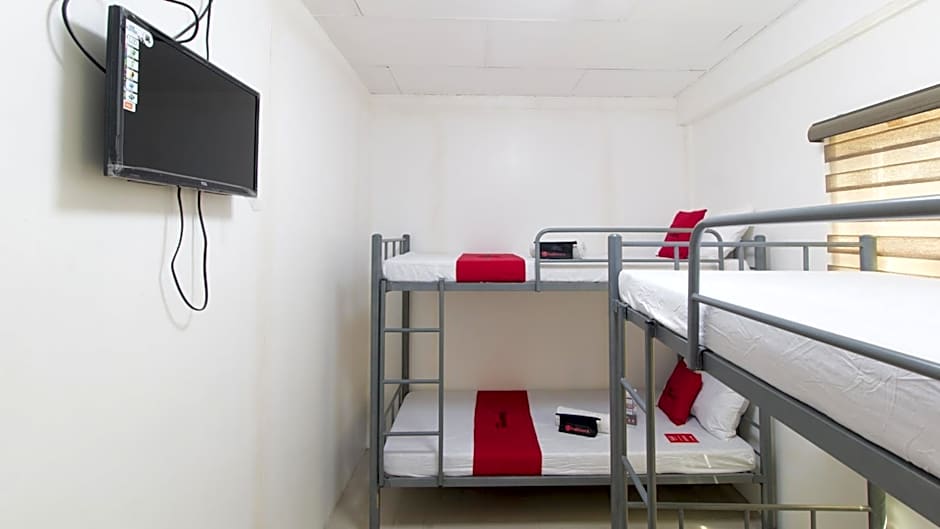 RedDoorz at Teofila Lodge