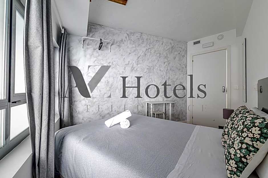 AYZ Princesa-Auto check-in property