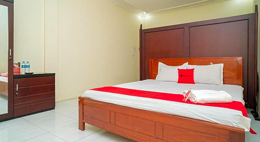 RedDoorz Syariah @ Jalan Bukit Kaminting 2