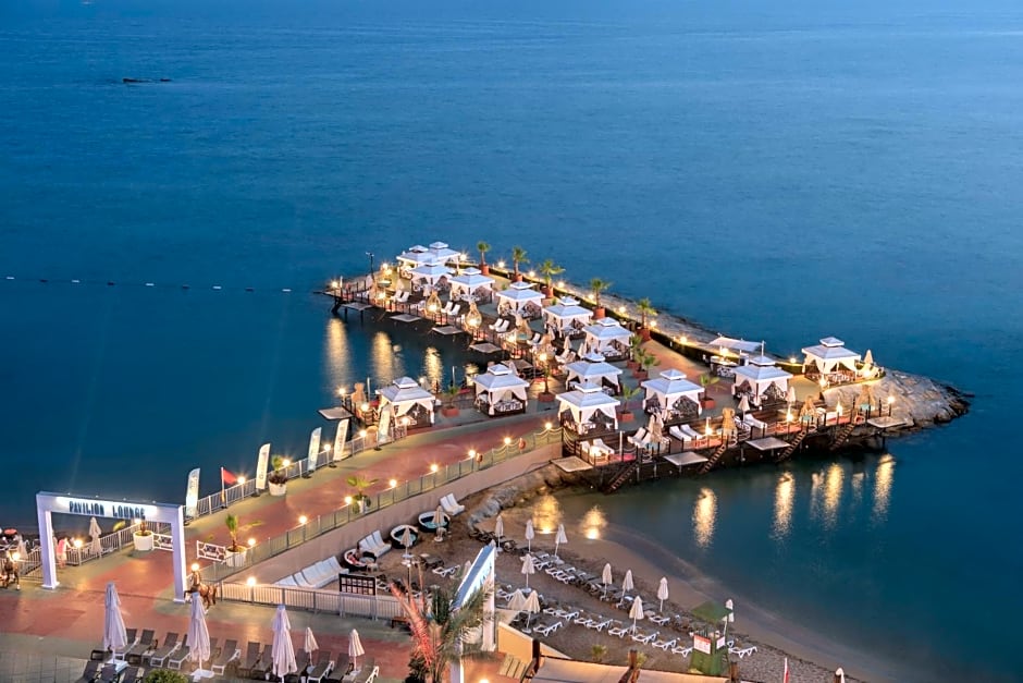 Granada Luxury Okurcalar