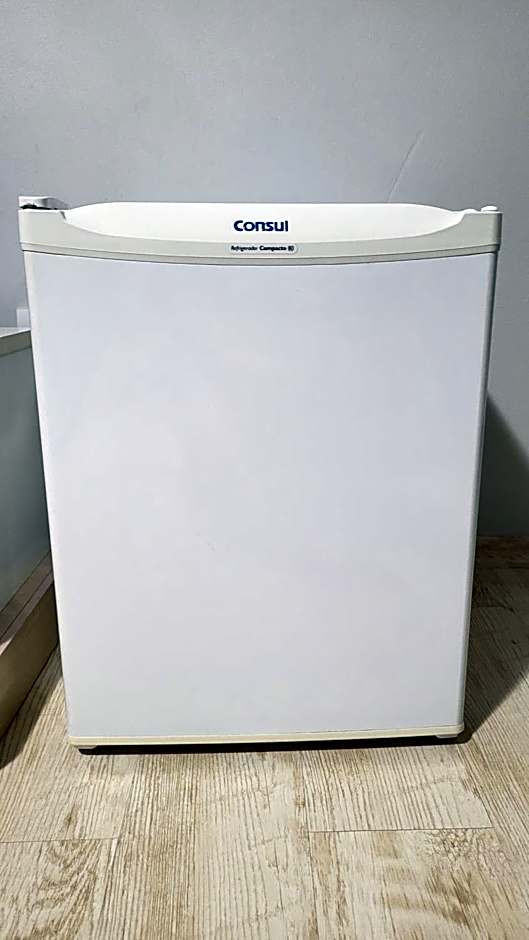 minhacasapraiapalmas istag 4 suítes 30 hosp a combinar