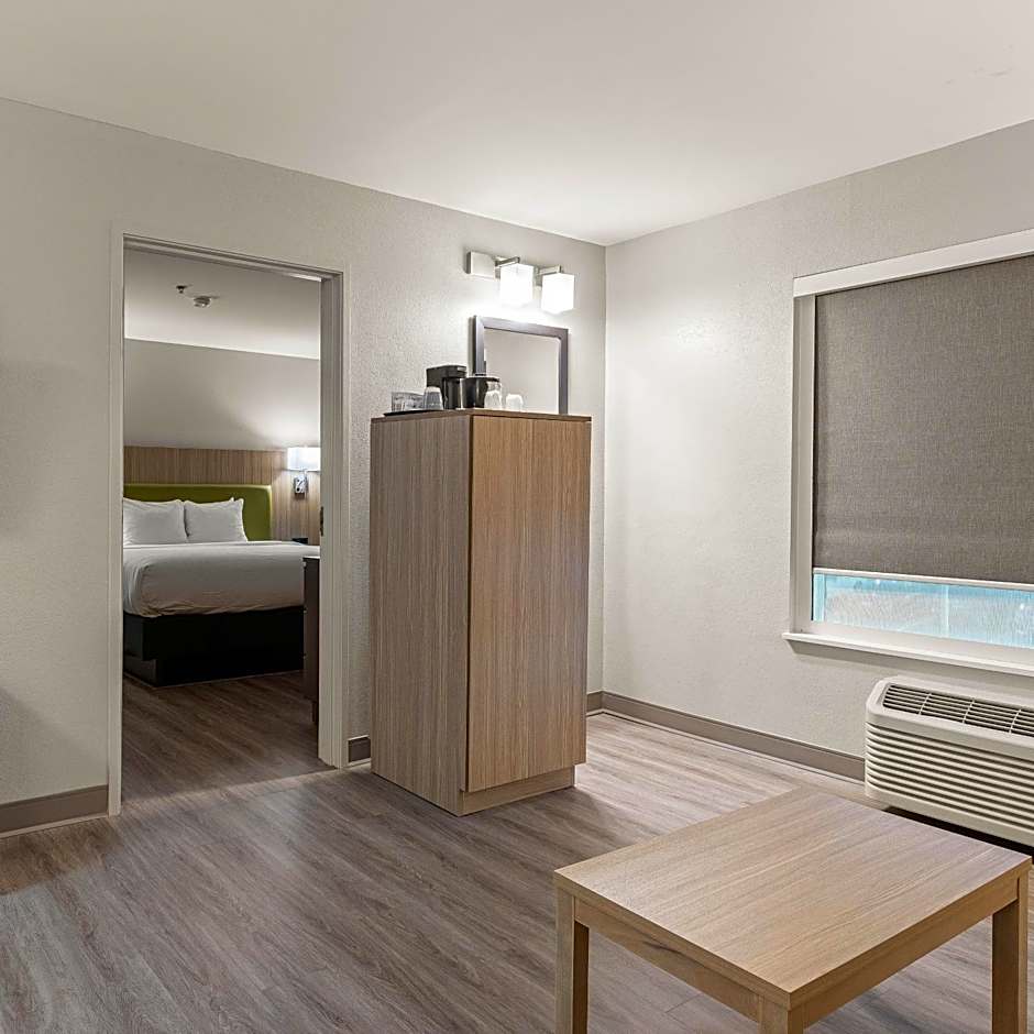 Country Inn & Suites by Radisson, Asheville - Outlet Mall